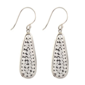 silver earring E449