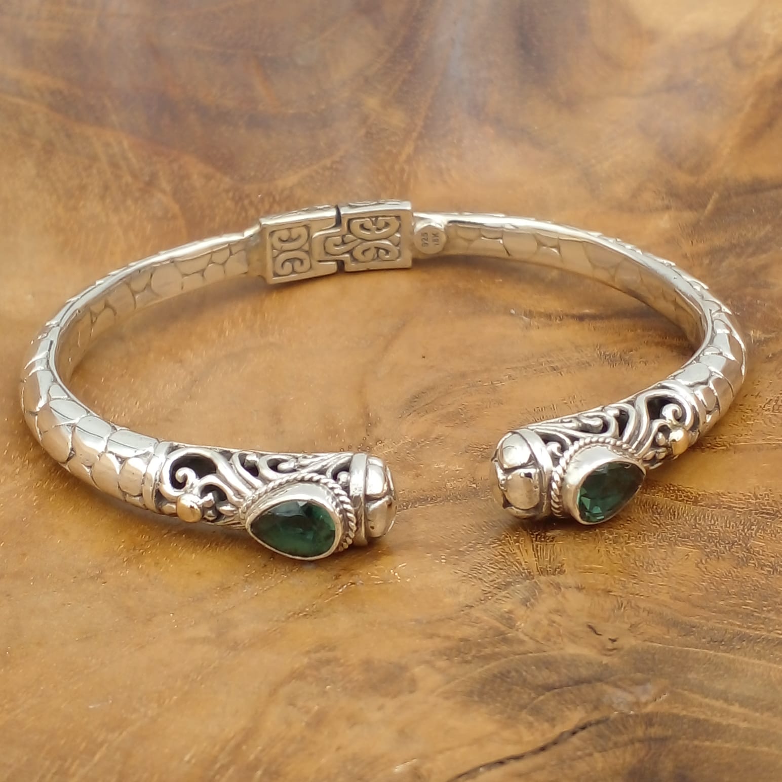 Gelang Wanita Perak Bali