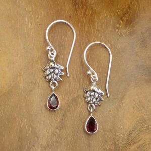 Anting Perak Bali Cantik