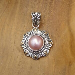 Liontin Perak Bali Mutiara Mabe