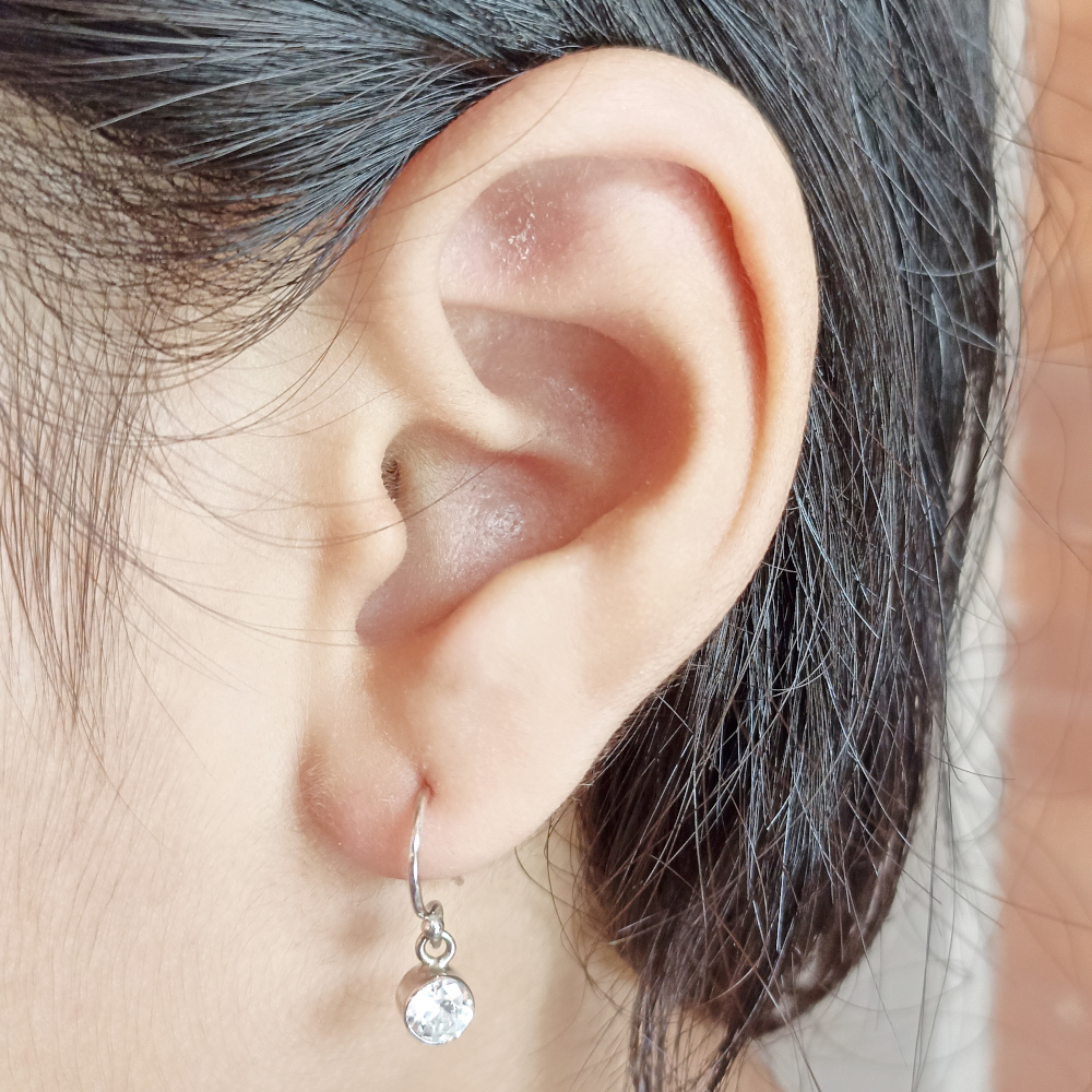 Anting Perak dengan Zirconia Bulat E1136 - Gambar 3