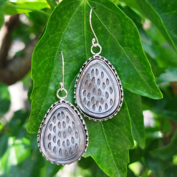 Anting Perak Kerang Tetes Unik E1607