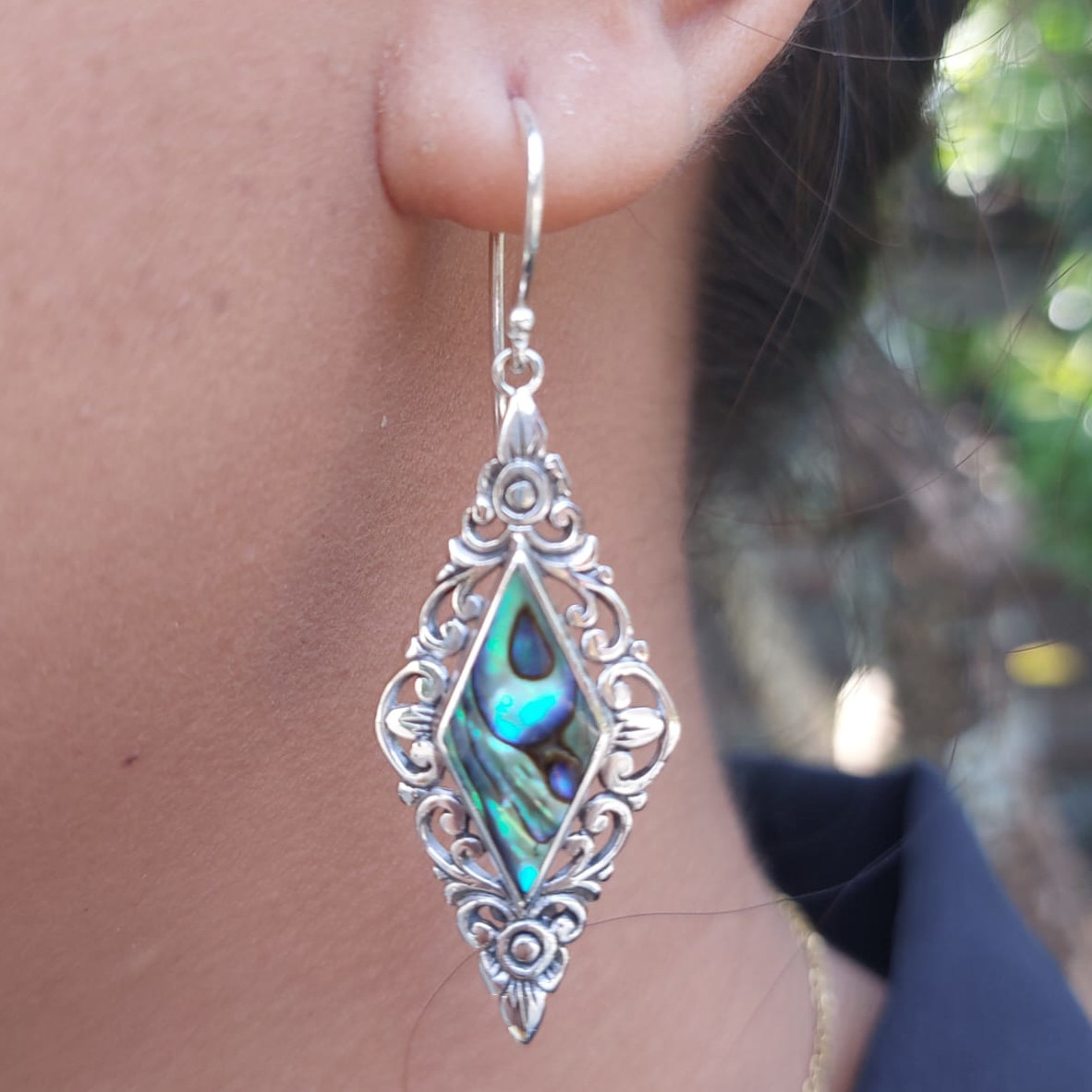 Anting Perak Kerang Wajik Ukiran Bali E1687 - Gambar 4