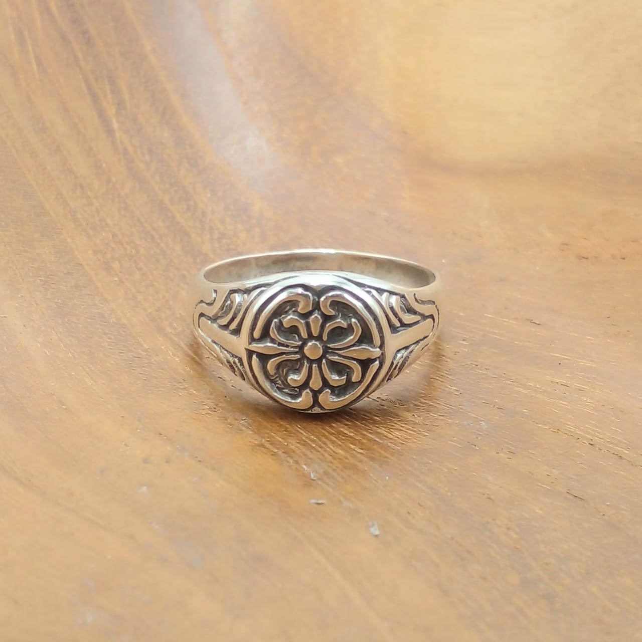 Cincin Perak Signet Lily R751 - Gambar 3