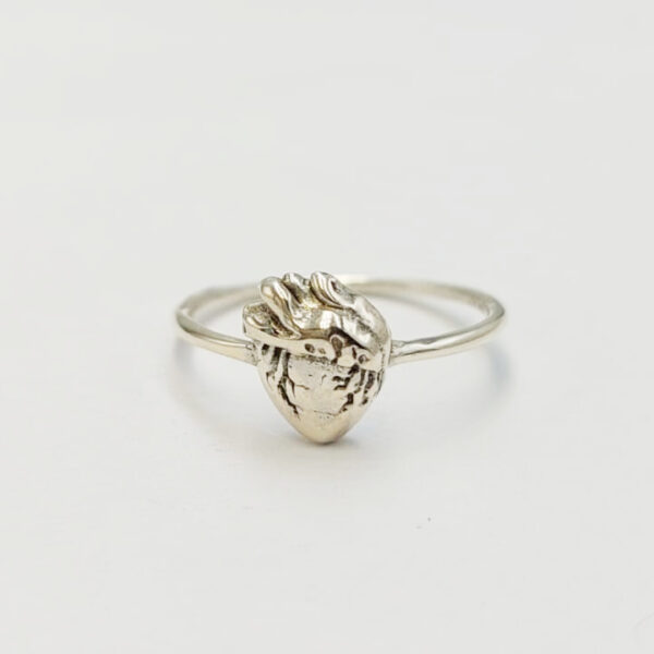 Cincin Perak Motif Jantung R695