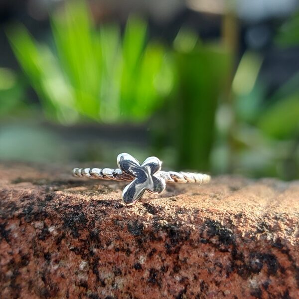 cincin perak wanita simple