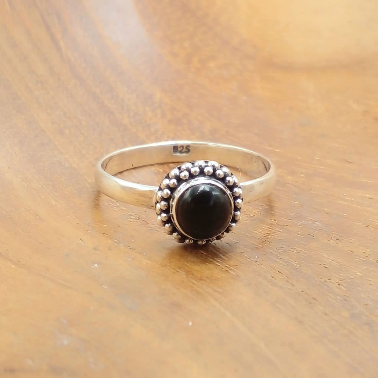 cincin perak permata wanita cantik