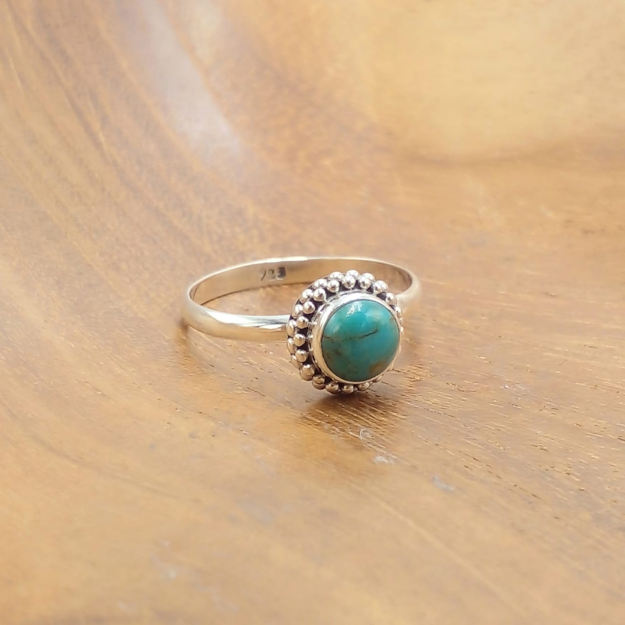 cincin perak permata wanita cantik